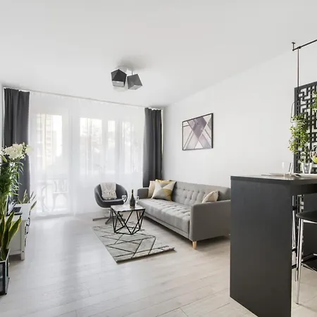 Superapart Solidarnosci 66 Apartment