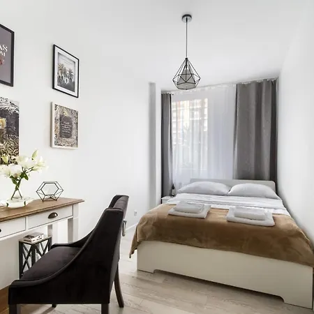 Superapart Solidarnosci 66 Apartment *