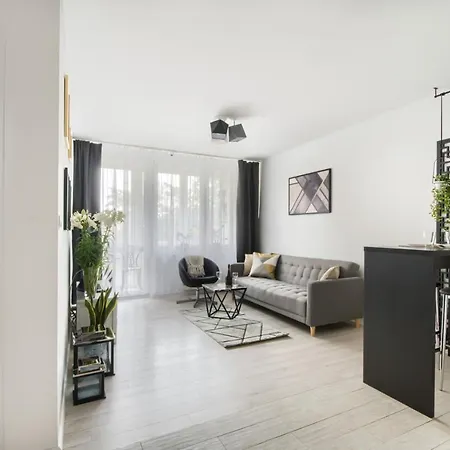 Superapart Solidarnosci 66 Apartment